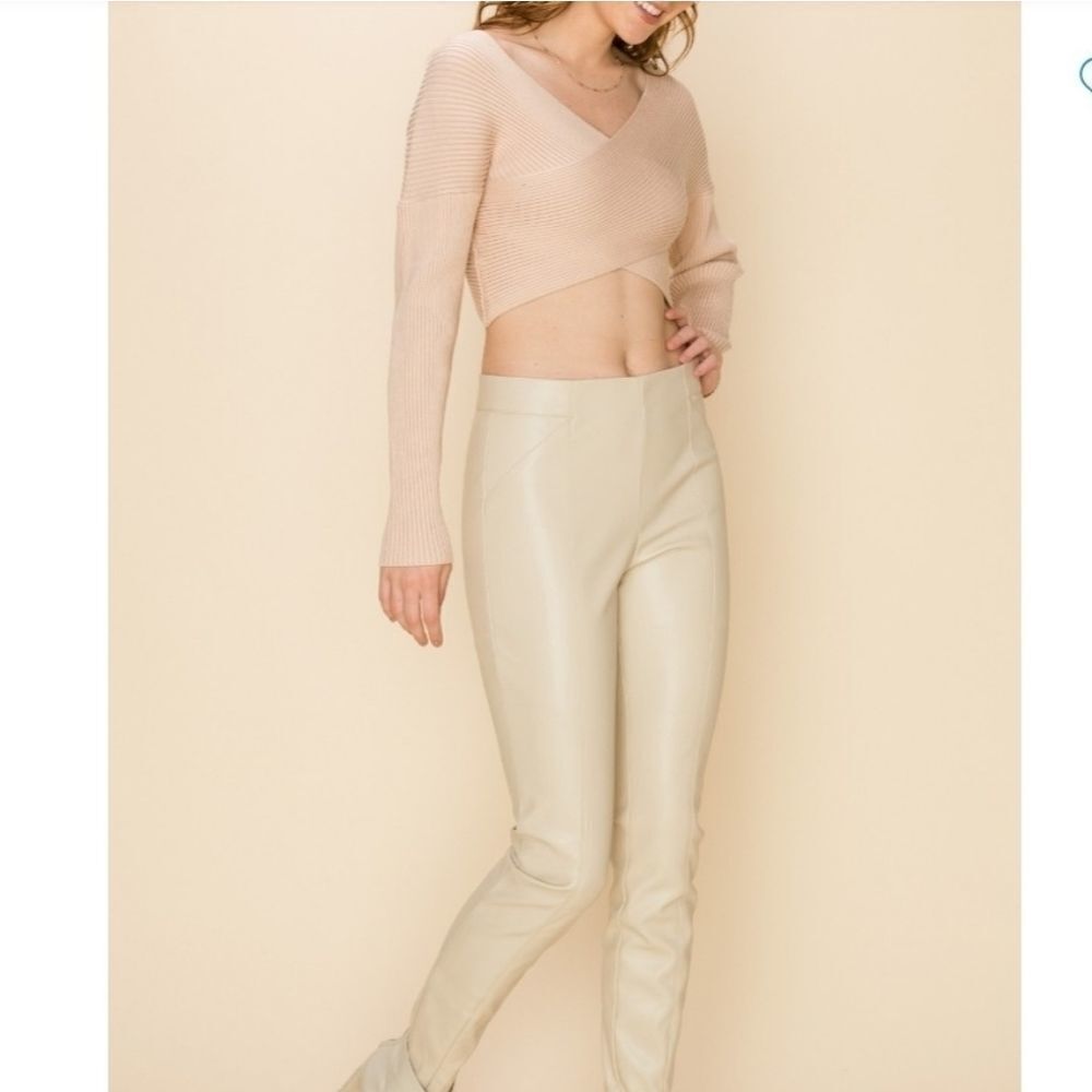 HYFVE Ribbed Crossover Cropped Sweater - Picture 3 of 4